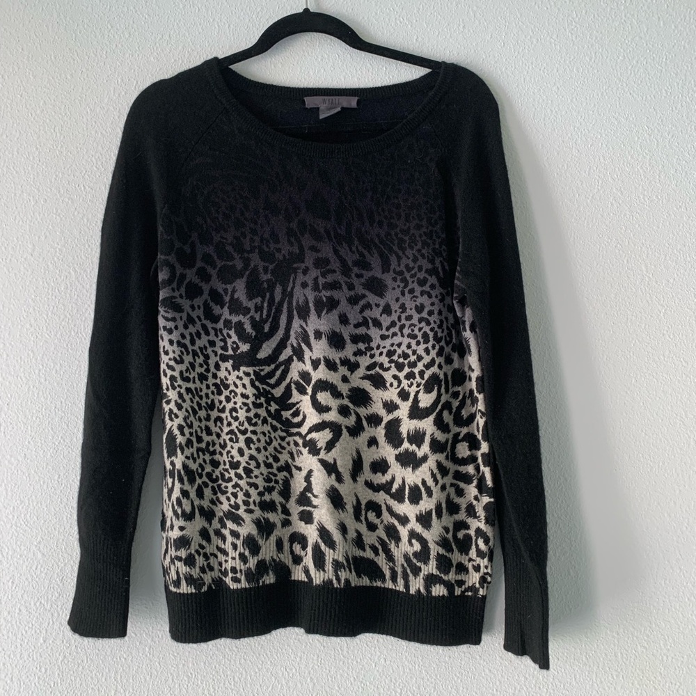 Wyatt 100% Cashmere Black and Gray Leopard Print Sweater